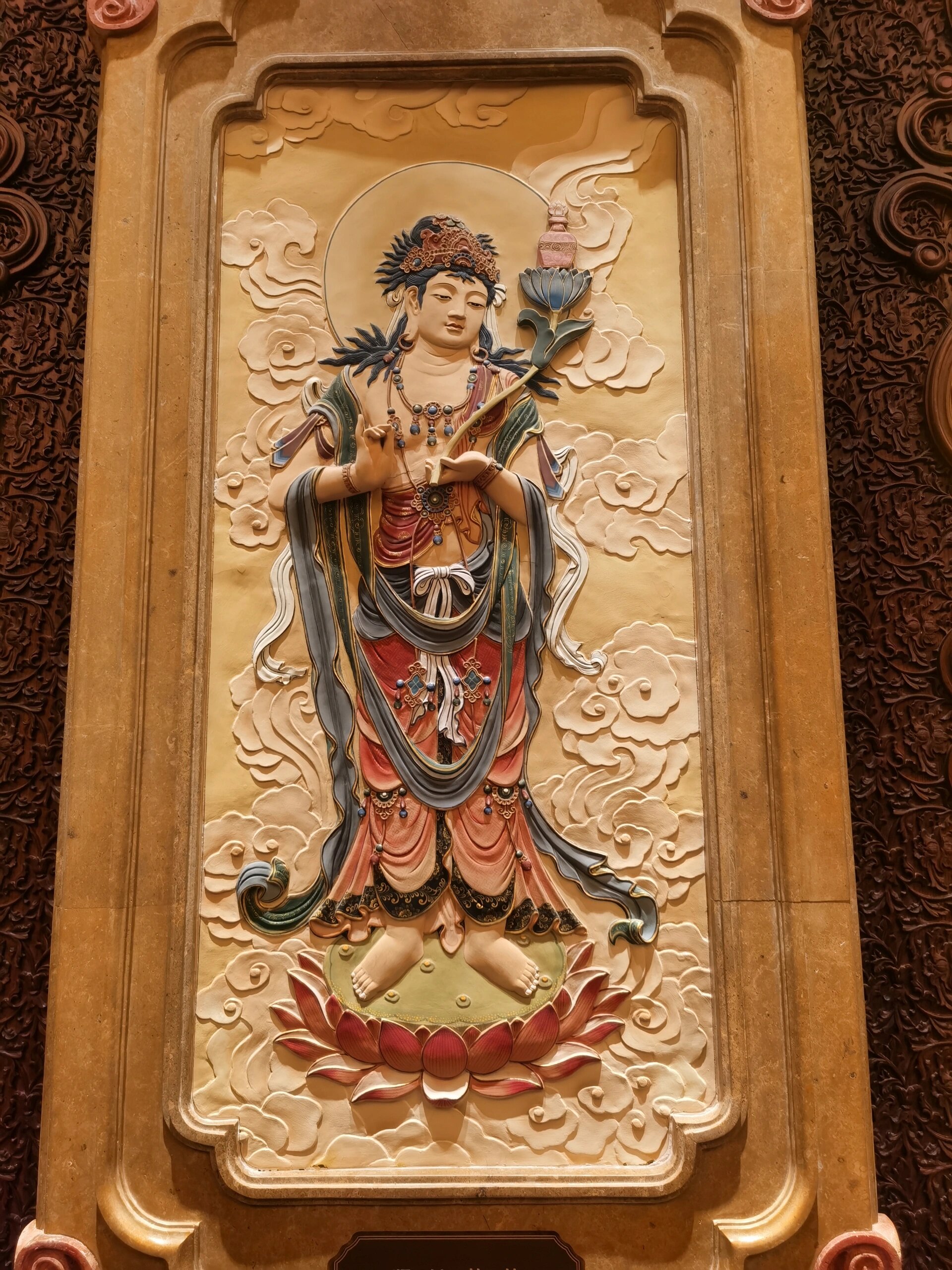 罗 牛 山：公司始终坚持规范治理与透明运营