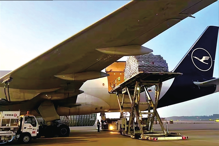 菜鸟承运“中国之家”物资，助力中国健儿出征米兰