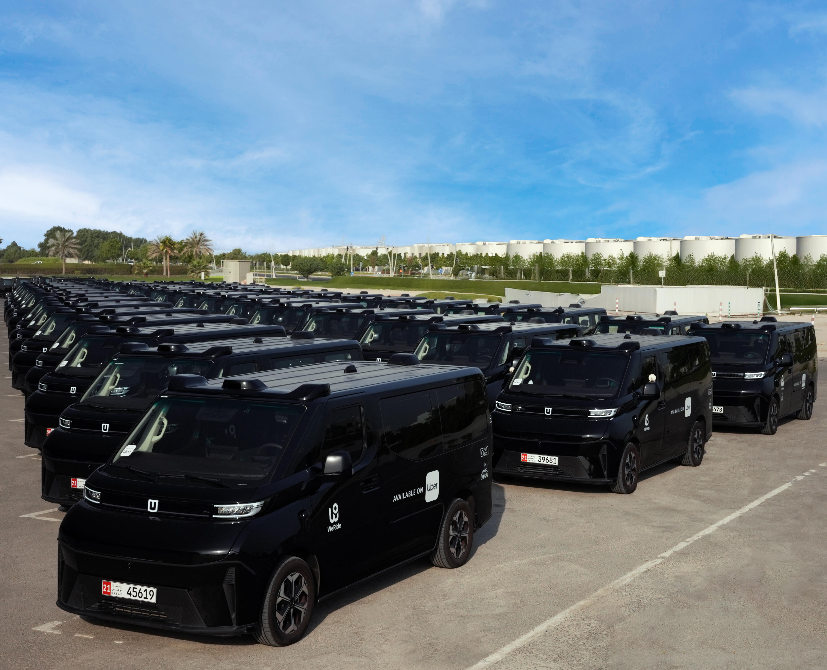 文远知行:全球Robotaxi车队破千辆,已上线小程序服务