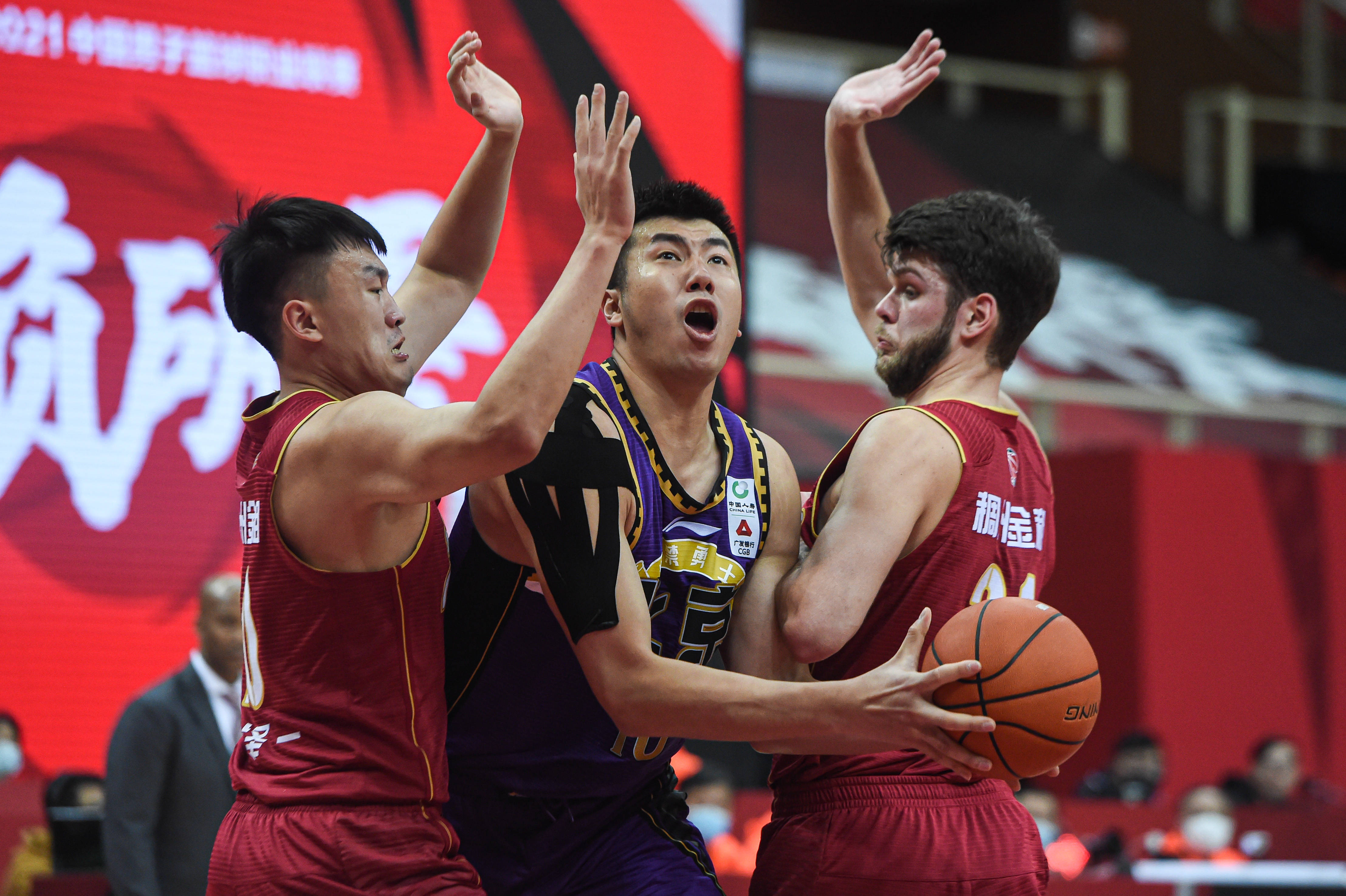 叶冰海获批担任稠州金租董事、总裁