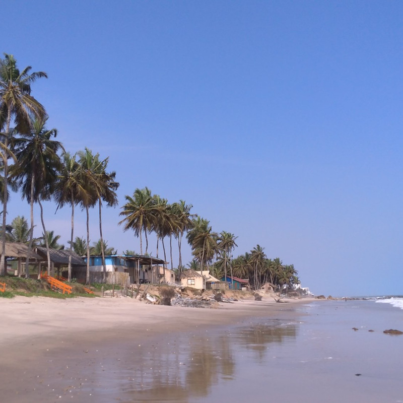 加纳2025年10月经济增长3.8%,服务业占主导地位