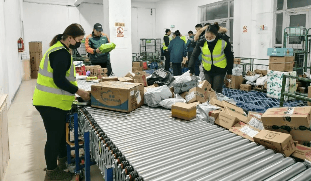 及时送达每一件年货包裹