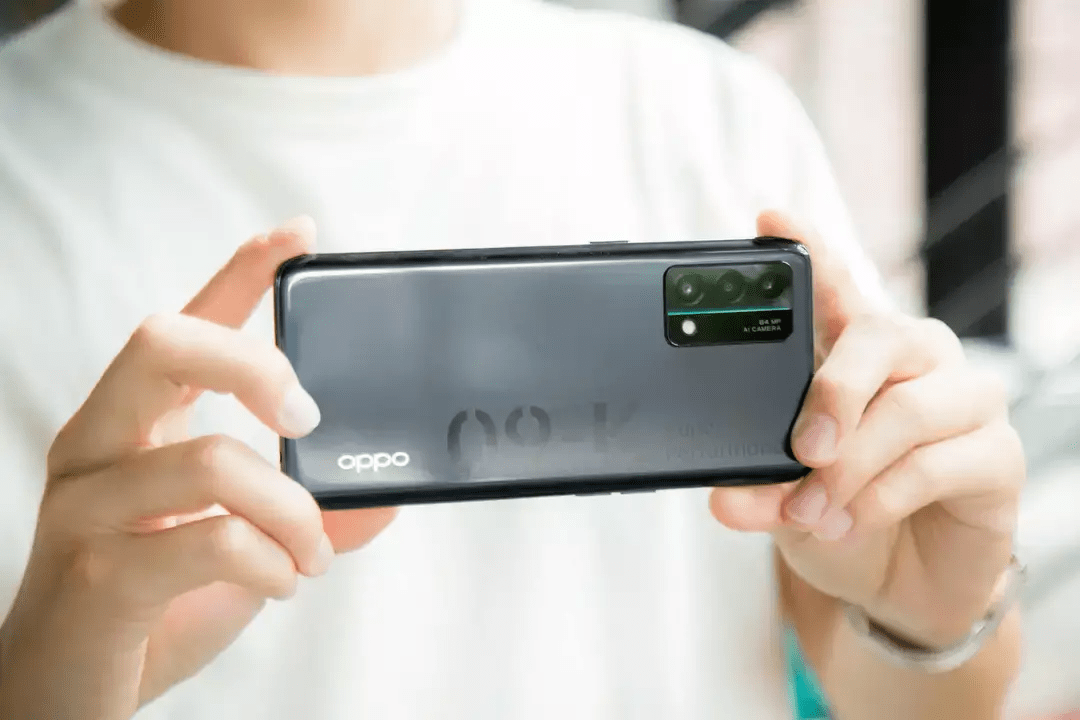 硬核科技!智能制造产线28.5秒下线一台手机