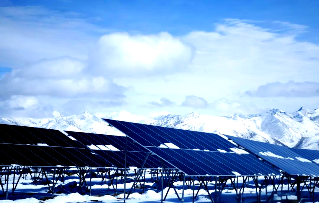 中国电建哥伦比亚弗朗西斯科胡安娜光伏项目成功实现首批并网发电