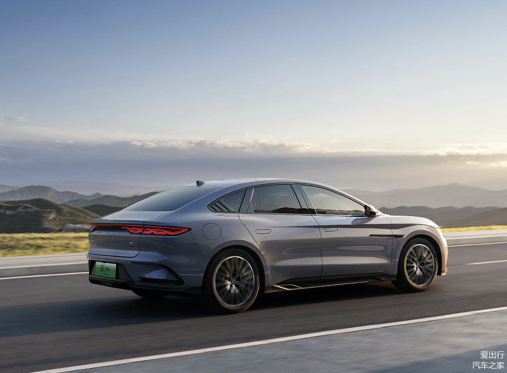 比亚迪获得实用新型专利授权：“车辆”