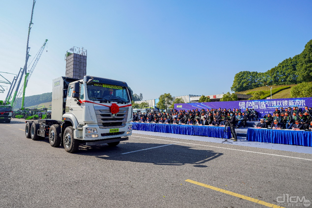 中联重科获得发明专利授权：“燃料电池热电联供控制系统及作业机械”