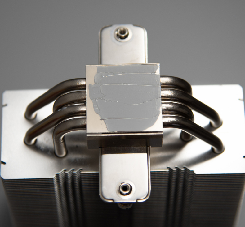 英维克获得发明专利授权：“一种微通道相变冷却的散热器”