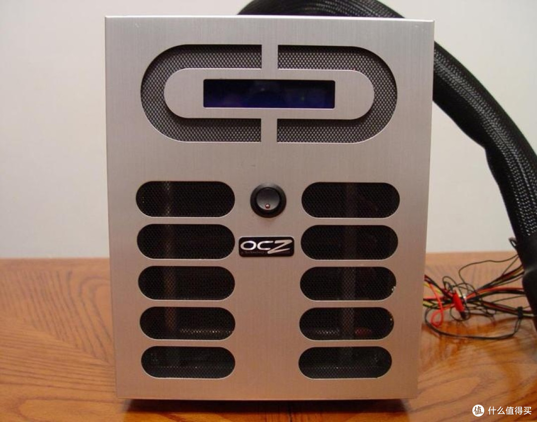 英维克获得发明专利授权：“一种微通道相变冷却的散热器”