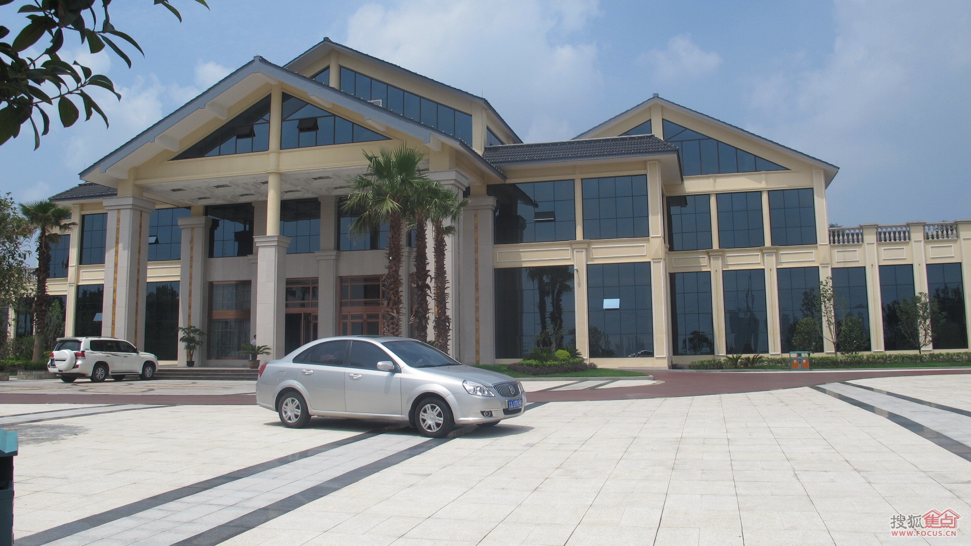 重庆建工获得发明专利授权：“基于模板防漏防坠的混凝土墩柱施工方法”