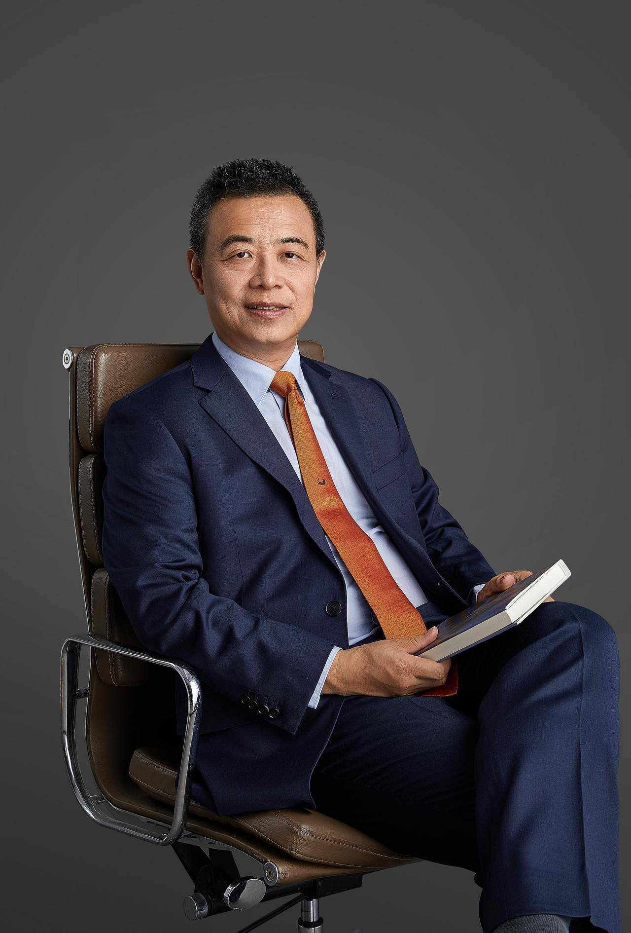 浙商银行:提名陈海强任董事长