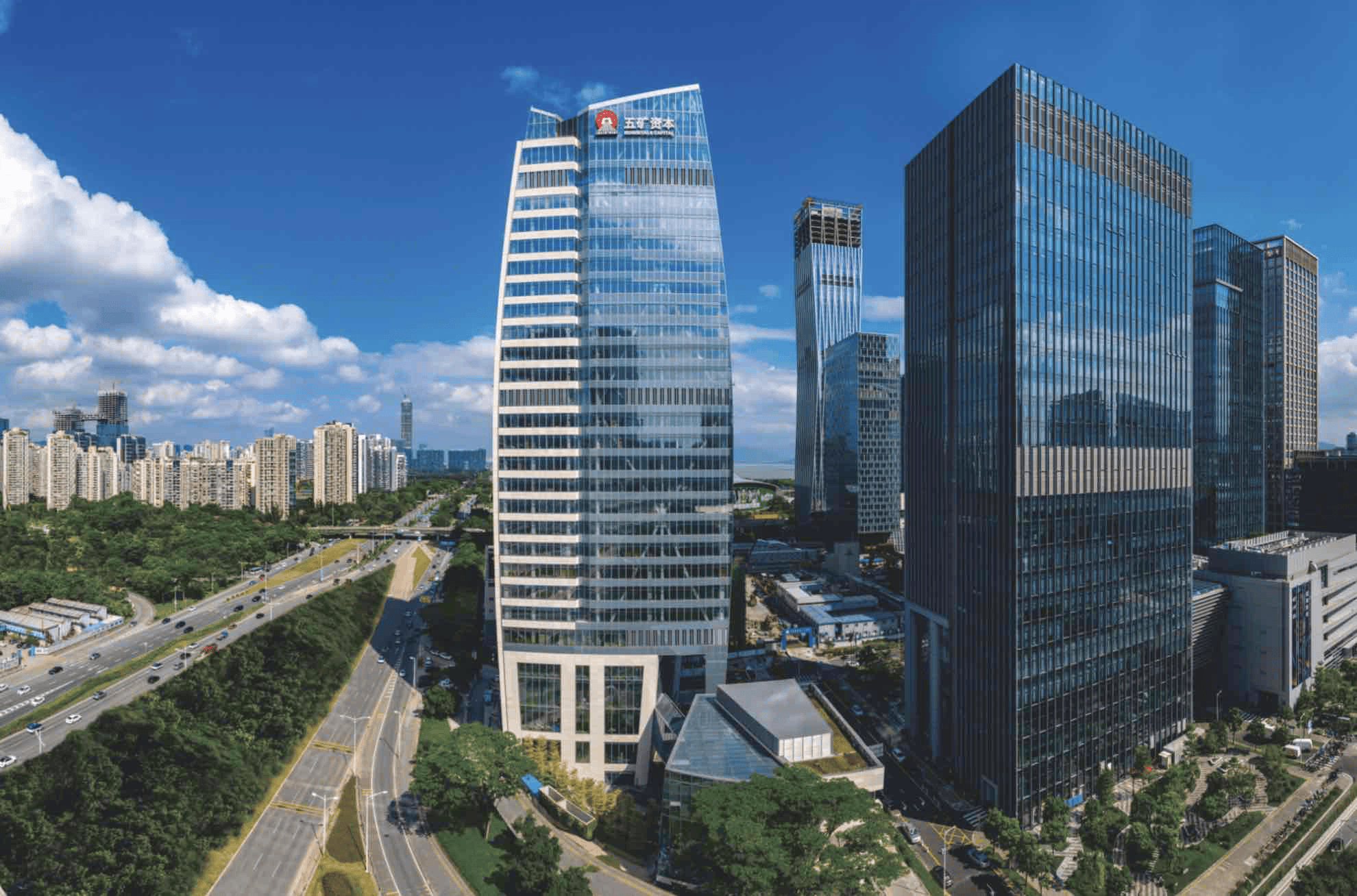 佳驰科技上市首年营收净利双降