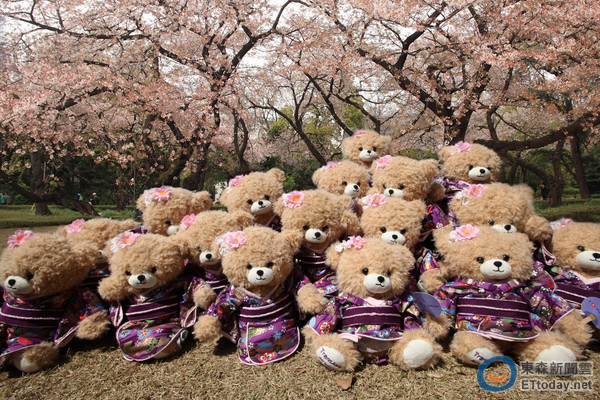 半月发行量超去年全月!熊猫债3月持续火热,机构建议掘金“套息与杠杆”策略