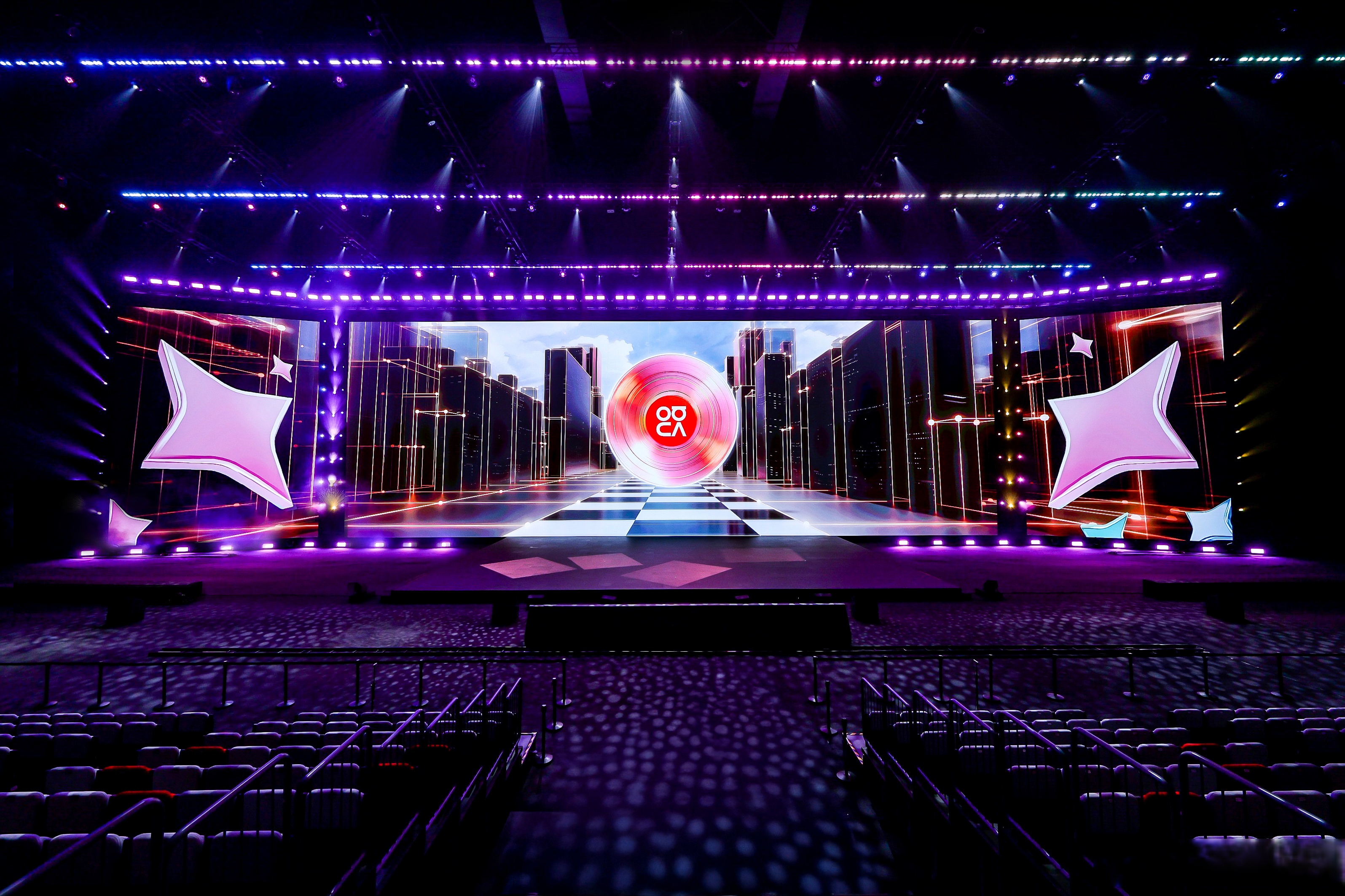 我乐家居召开“20年高级进化论”主题发布会,推出“繁花”等五大新品