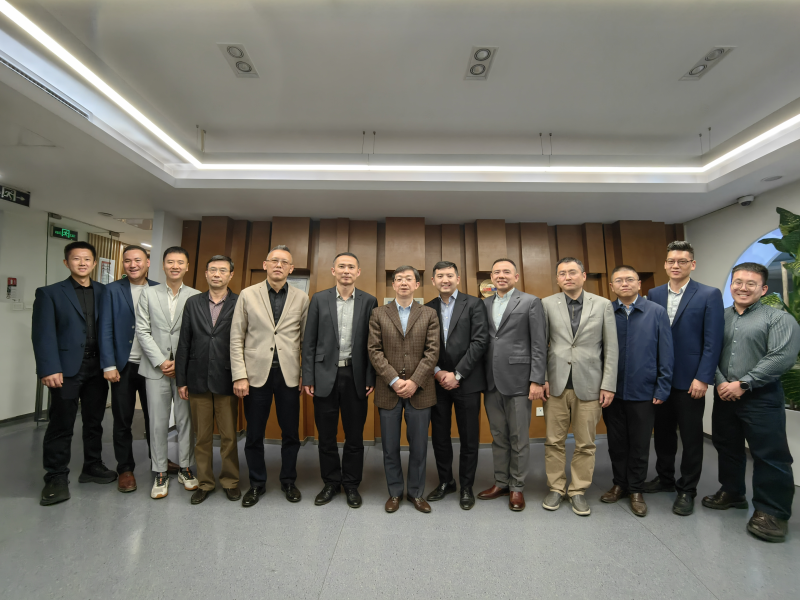 驻非盟使团团长蒋烽大使会见非盟委员会经贸委员贝洛贝