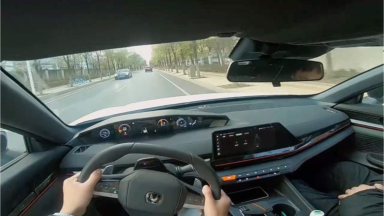 长安汽车获得发明专利授权：“一种座椅的位姿调节方法、装置、车辆及存储介质”