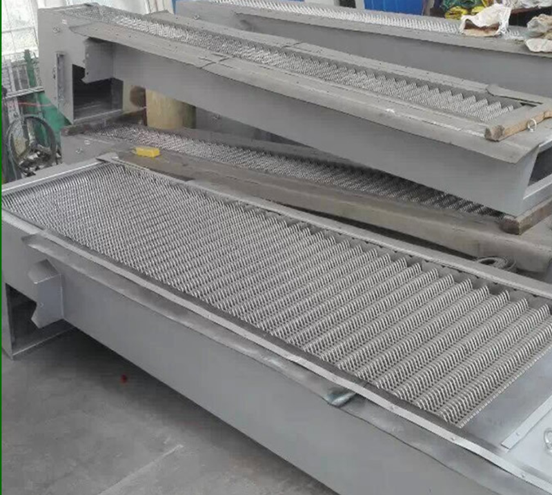 震裕科技获得发明专利授权：“一种用于成型带有斜槽的铁芯的双回转槽形复位冲压方法”