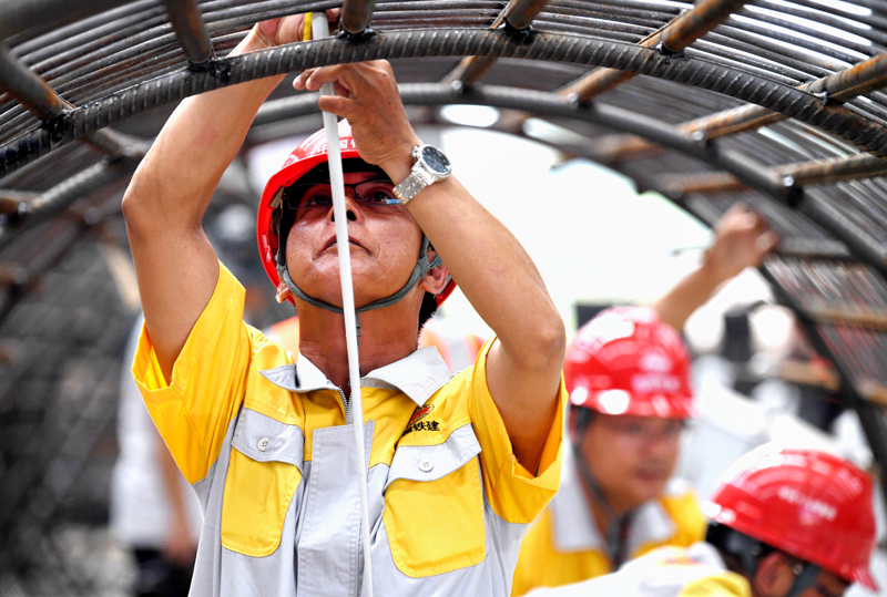 海南高速：成功发行3亿元短期融资券