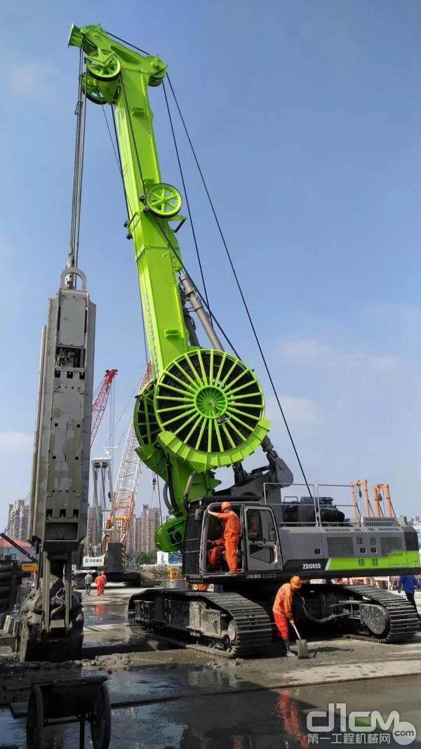 中联重科获得发明专利授权:“框架翻转设备及框架焊接工作站”