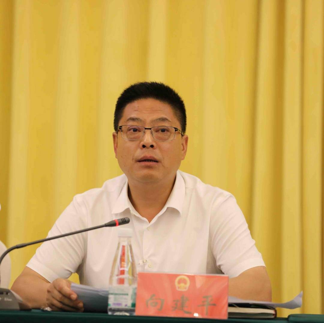 海翔药业:公司本次股东会的召集与召开程序、召集人与出席会议人员的资格、会议表决程序均符合法律、行政法规和《公司章程》的规定;表决结果合法、有效