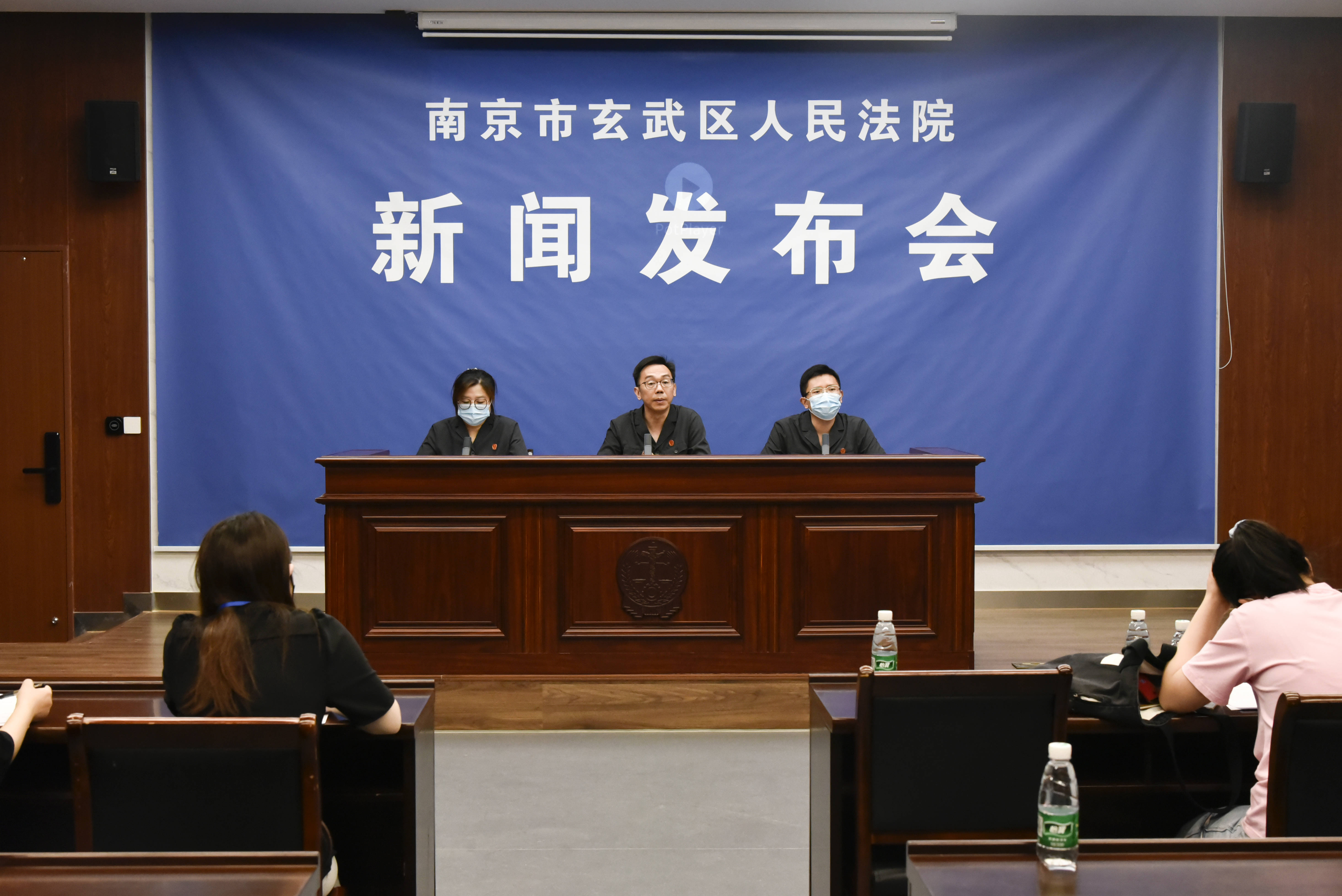 中恒电气:因犯操纵证券市场罪,实控人朱国锭被“判三缓四”,罚金100万元
